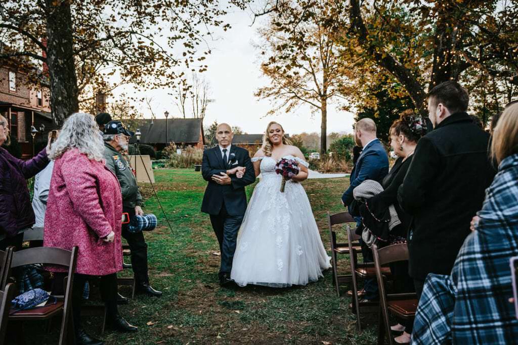 , Bishop&#8217;s Farmstead Wedding Photos | Nyssa and Ryan